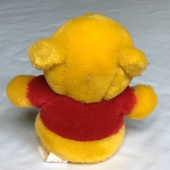 Walt Disney's Winnie The Pooh 7" Stuffed animal - Picture 4 of 10